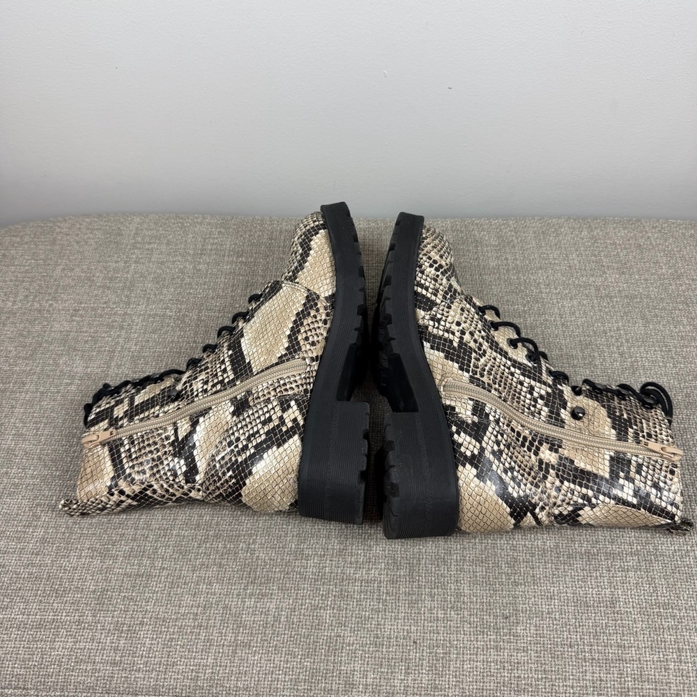 Womens MIA Snake Print Lace Up High Top Lexis-S Platform Combat Boots Size 7.5 - Picture 9 of 12